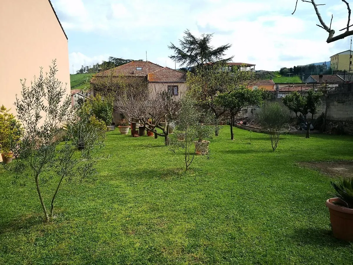 Bed and Breakfast Zia Chiarina San Nicolo Gerrei